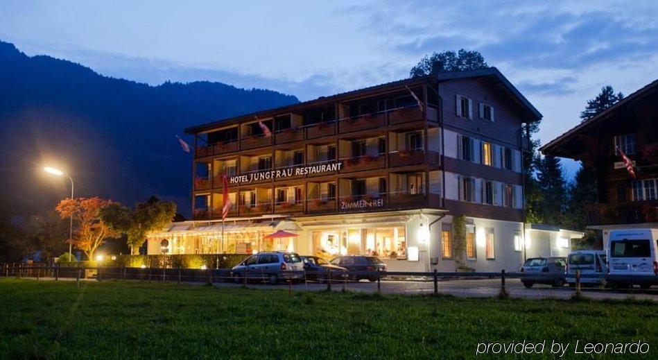 Jungfrau Hotel Wilderswil Kültér fotó