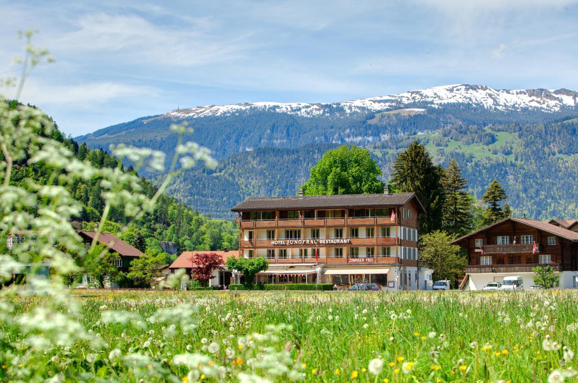 Jungfrau Hotel Wilderswil Kültér fotó